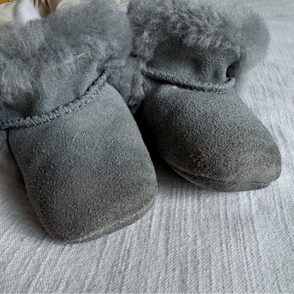 Baby Ugg boots - Picture 4 of 4